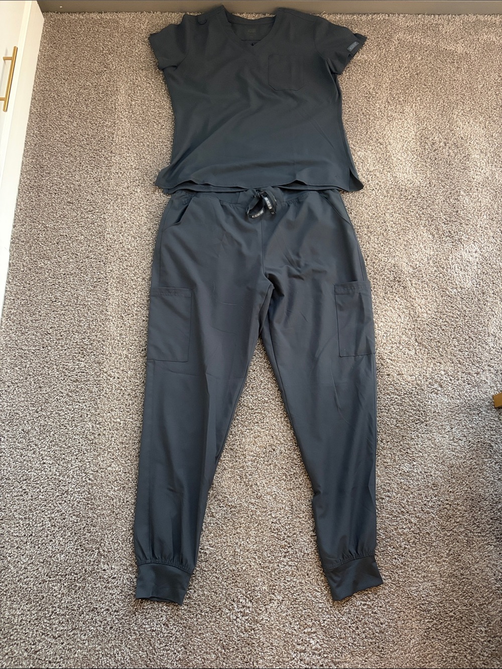 MEDCOUTURE Gray Insight Scrub Set